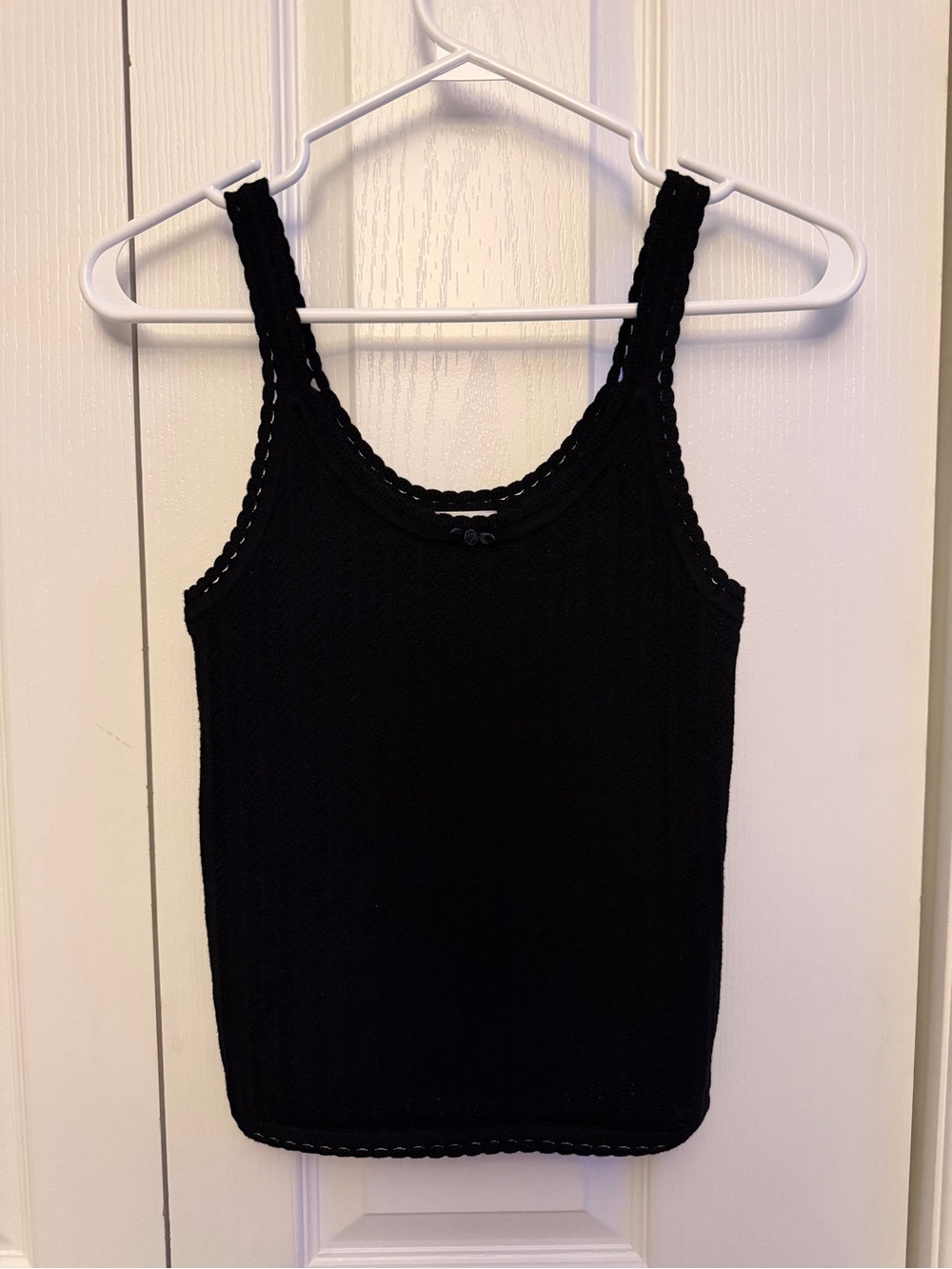 Wilfred Black Knit Tank with Scalloped Trim